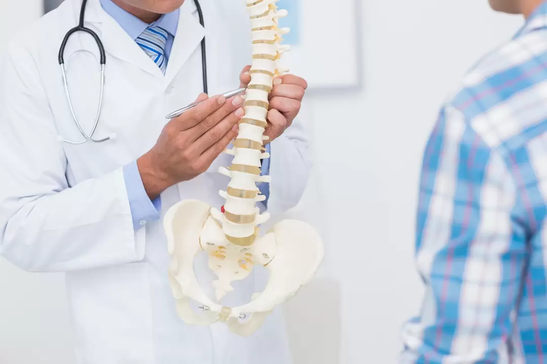 gydytojų patarimai dėl nugaros skausmo