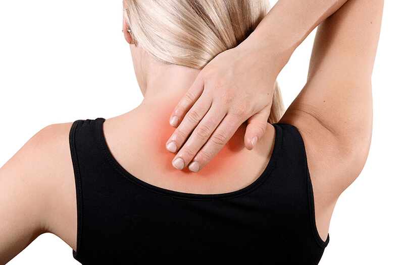 Vienas iš osteochondrozės simptomų yra nugaros skausmas